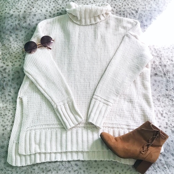 aerie Sweaters - Oversized Chenille Turtleneck Sweater